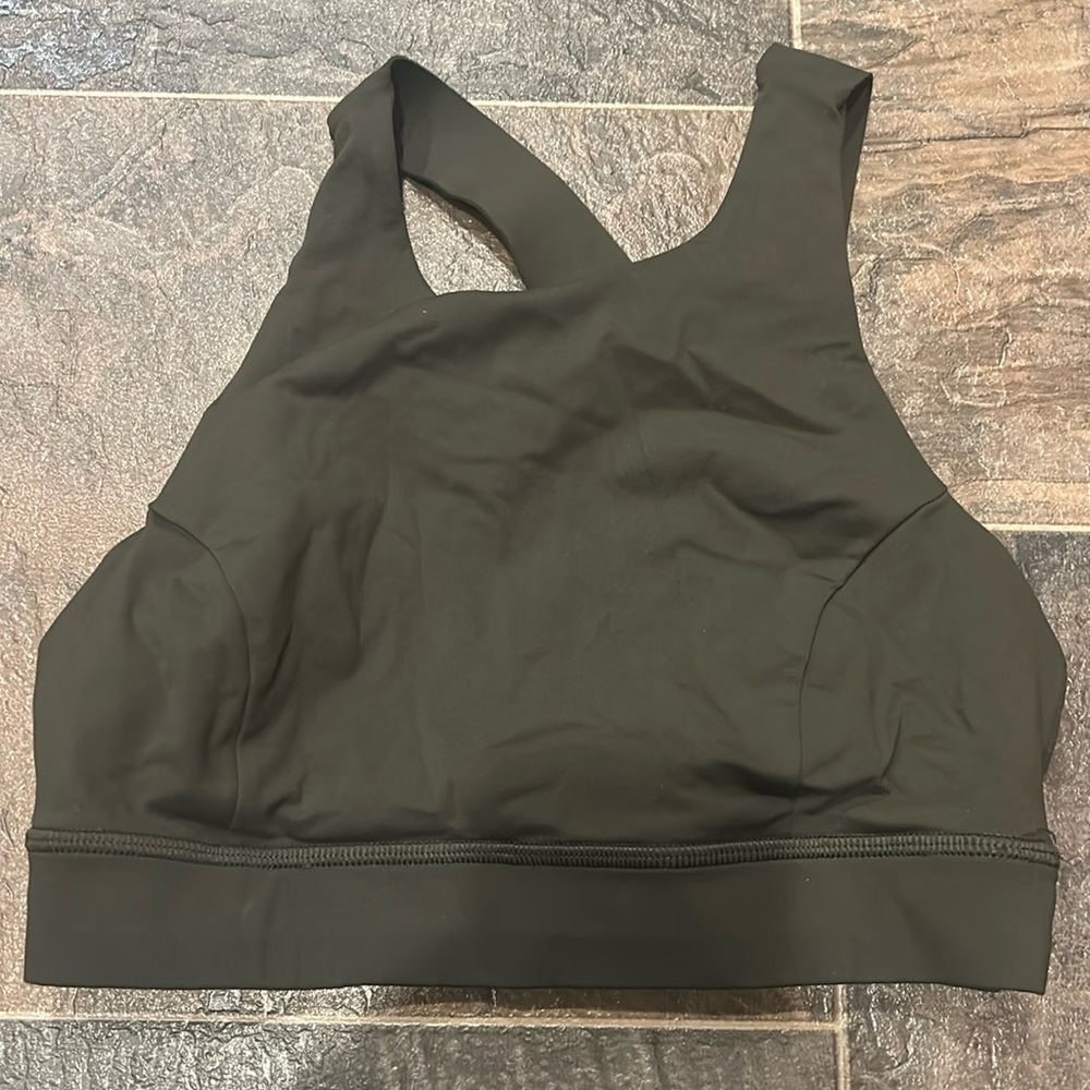 Lululemon sports bra